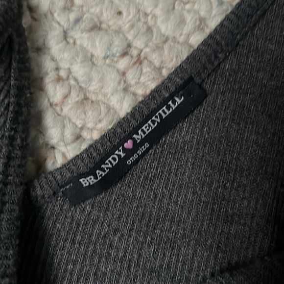 Brandy Melville Tank - Picture 3 of 3